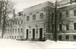 St-Petersburg-1990-Medizinische-Akademie-Leningrad-Eingangtif.jpg