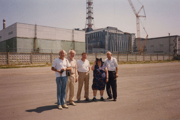Vorobiov Neth and unknown scientist, Chernobyl