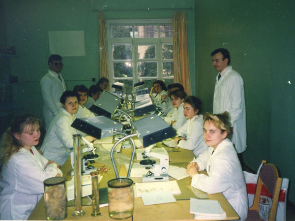 1993-unterricht-studenten-gomel-medical-state