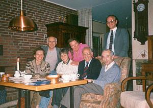 Discussion of the ideae of an joint Wilsede Meeting on the Volga June 23 1988 in Buchholz  Elena Frolova, Joseph Chertkov, Elena Elsner, Hanne-Lore Neth, Rolf Neth, Alexander Friedenstein, Boris Afanasiev.